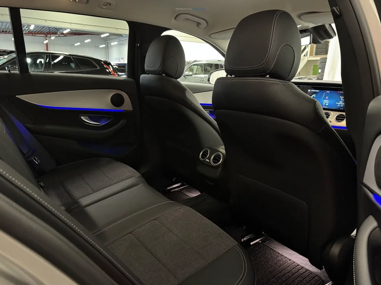 Mercedes E300 bild 15