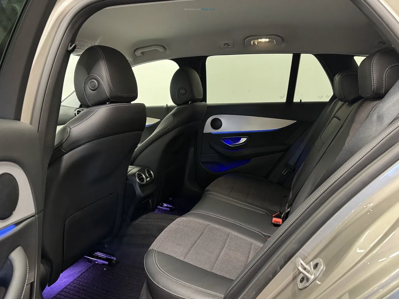 Mercedes E300 bild 10