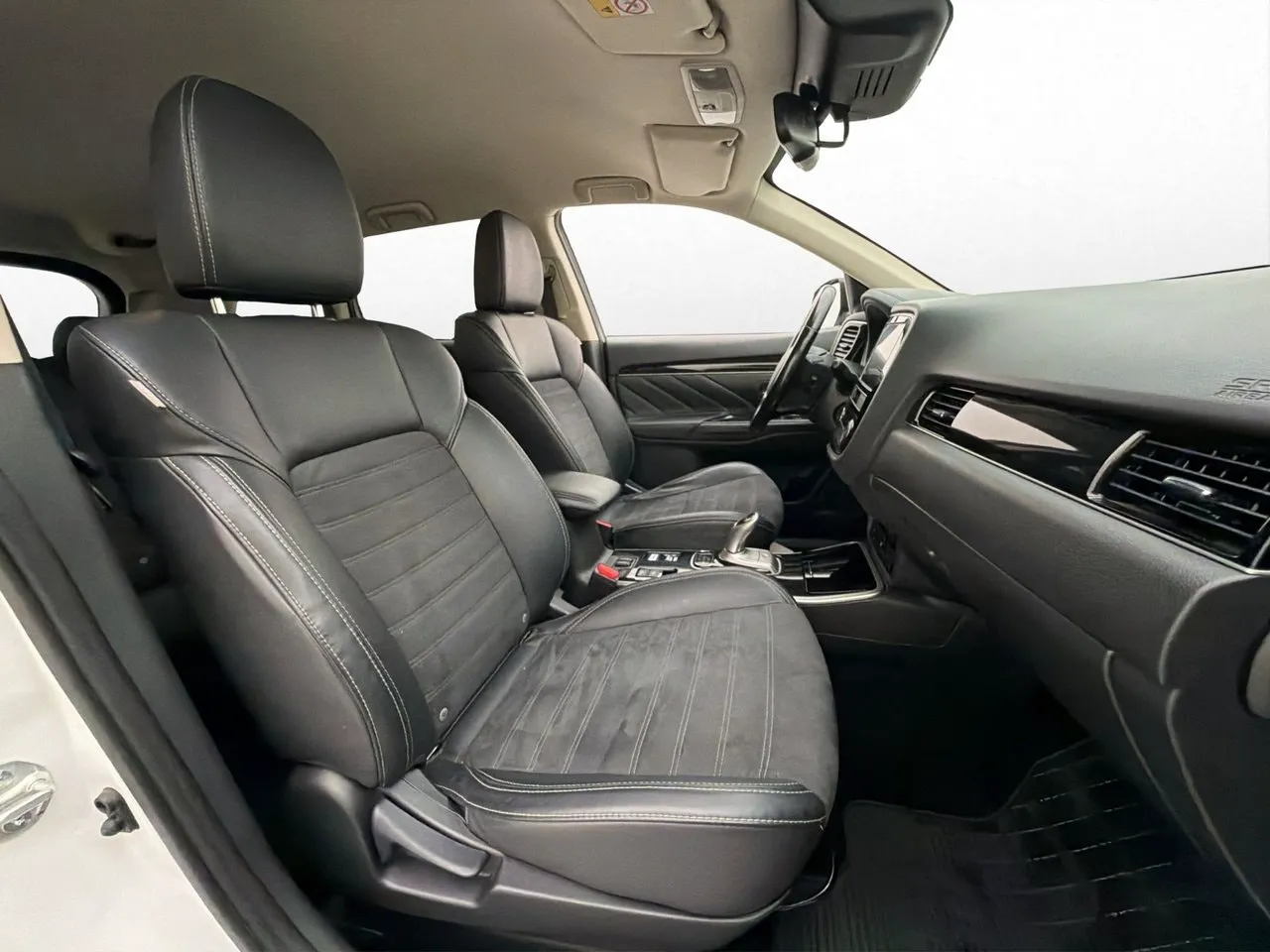 Mitsubishi Outlander bild 22