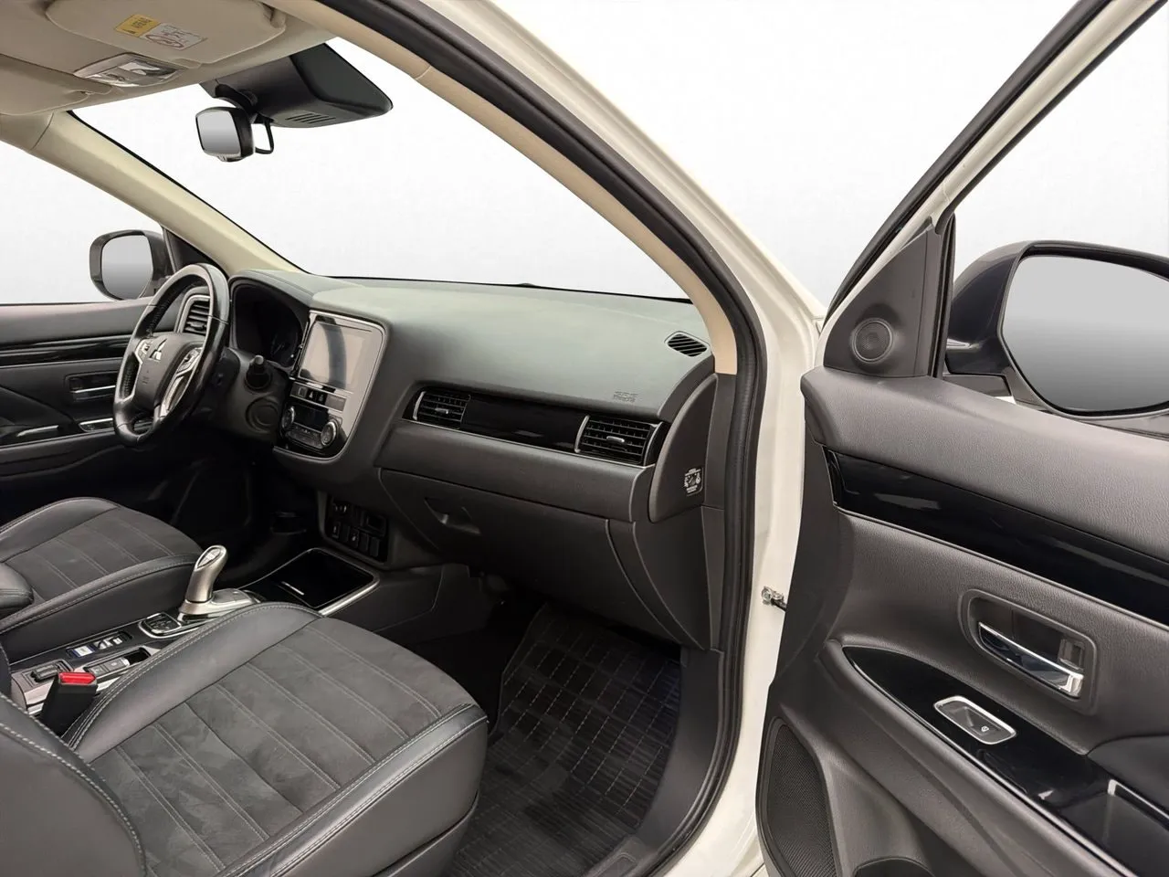 Mitsubishi Outlander bild 23