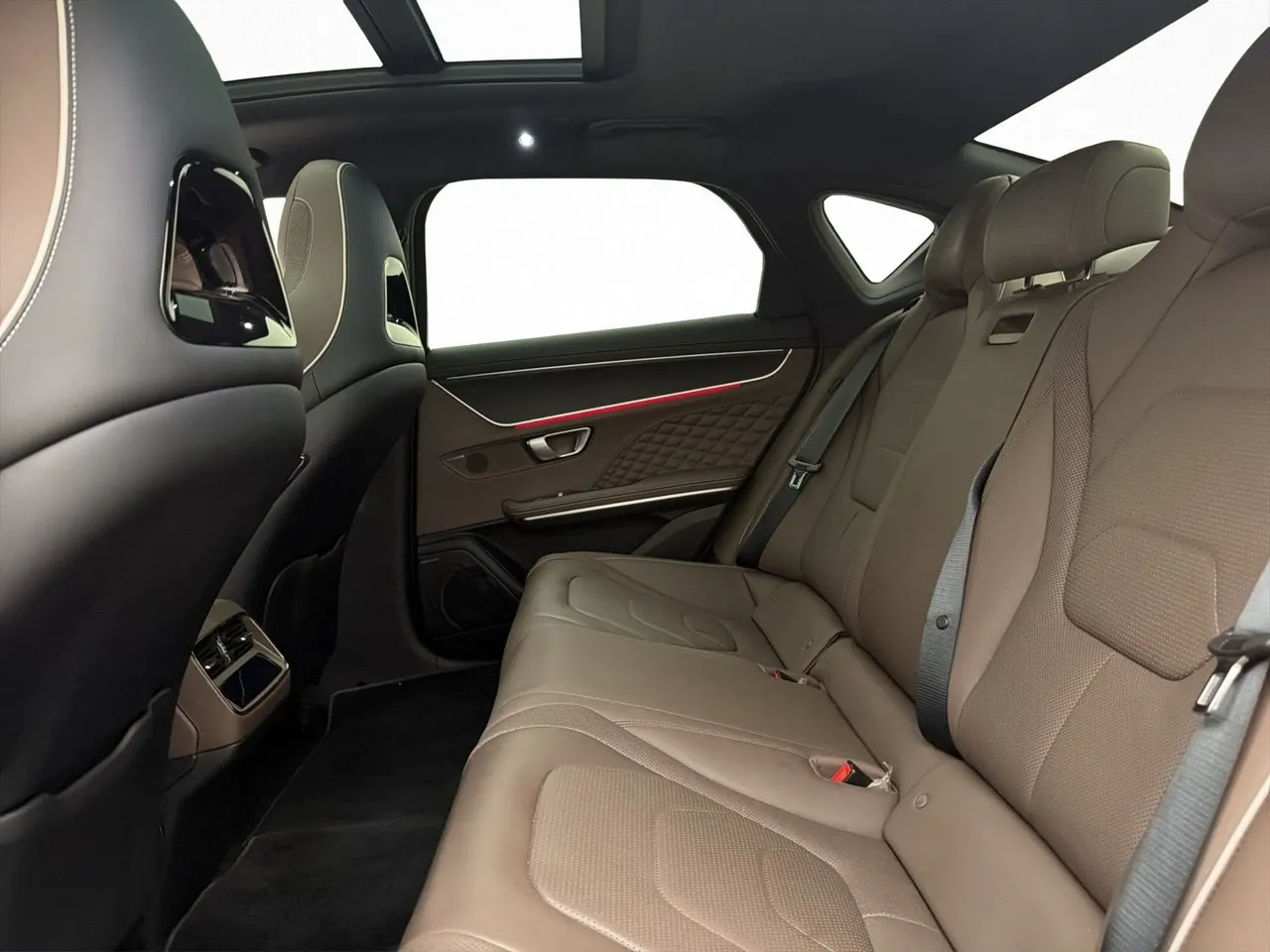 BYD Han bild 34