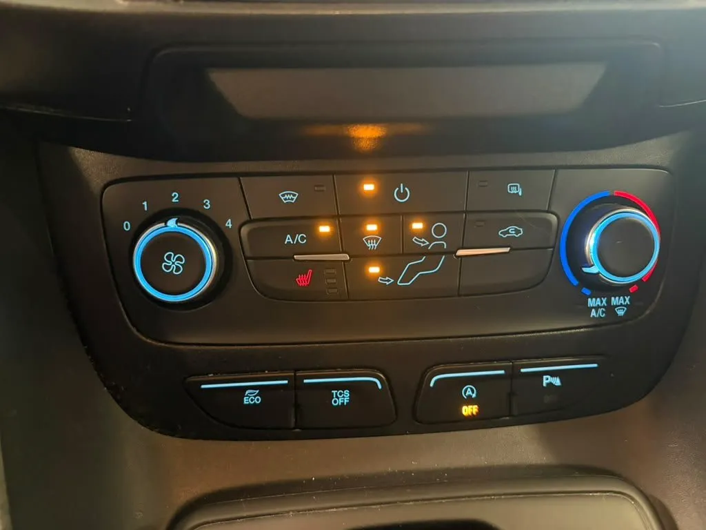 Ford Transit Connect bild 28