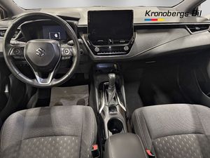 Suzuki Swace bild 7