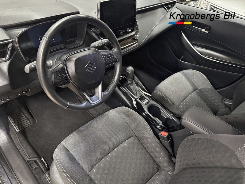 Suzuki Swace bild 15