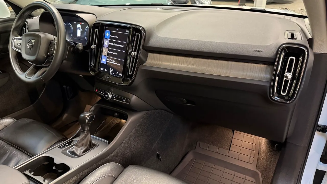 Volvo XC40 bild 8