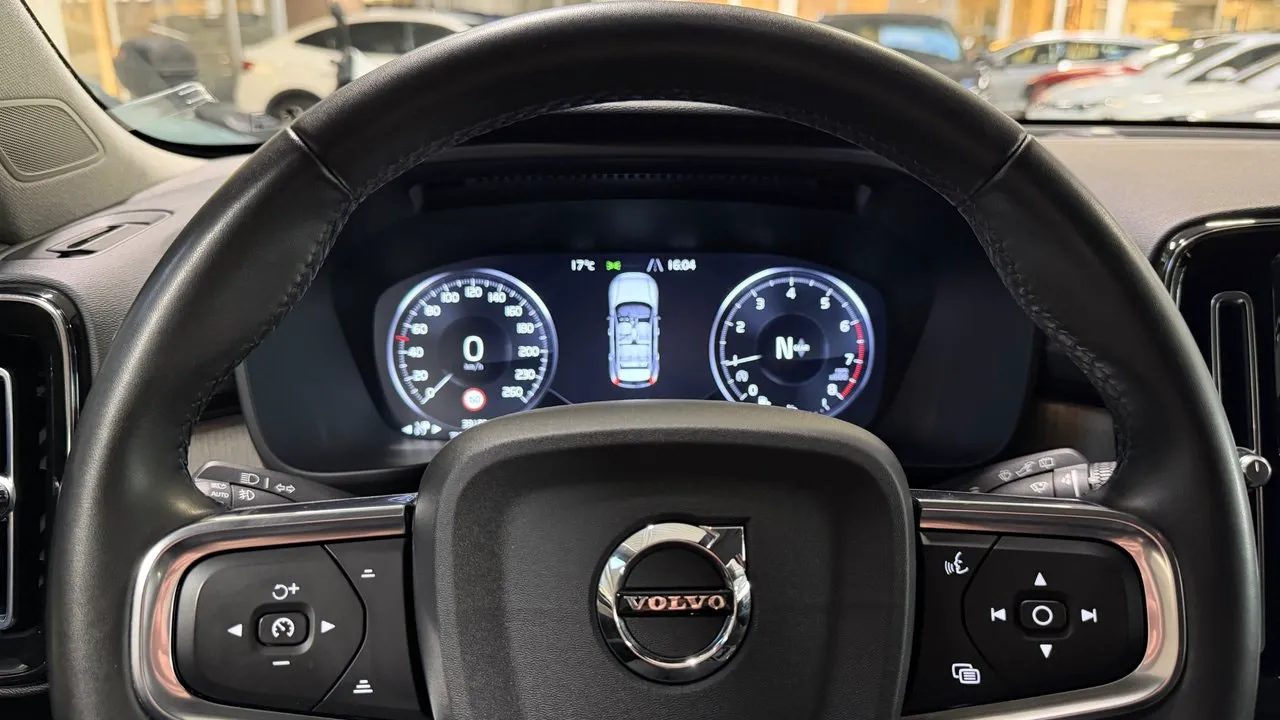 Volvo XC40 bild 15