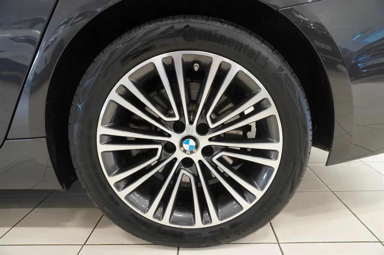 BMW 520 bild 7
