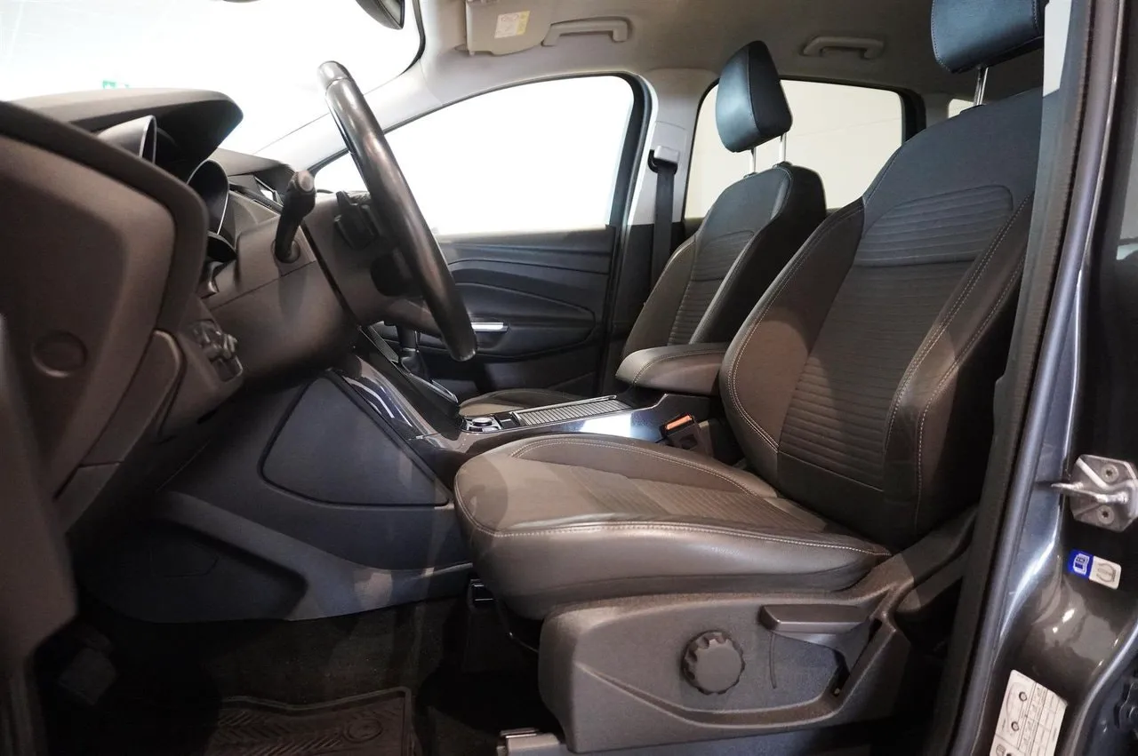 Ford Kuga bild 5