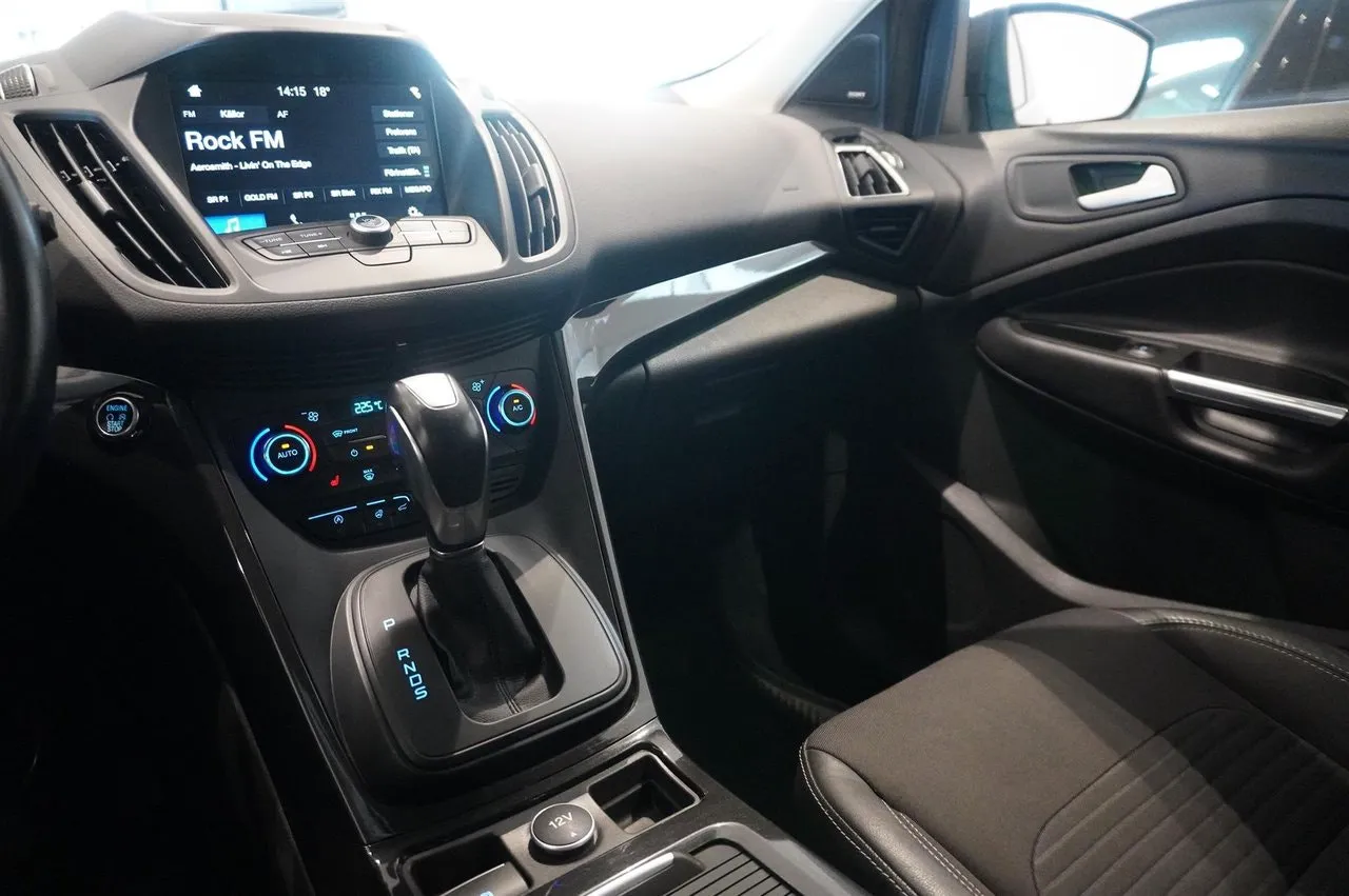 Ford Kuga bild 8