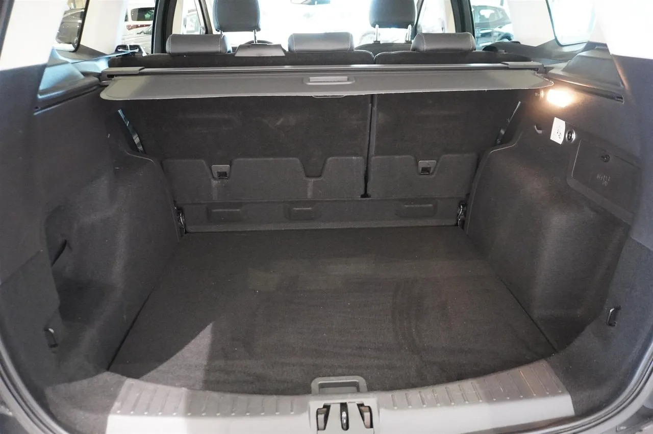 Ford Kuga bild 12