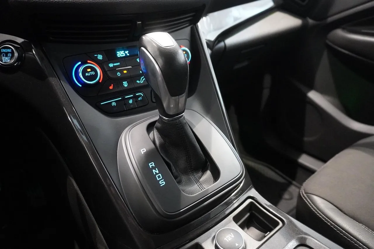 Ford Kuga bild 7