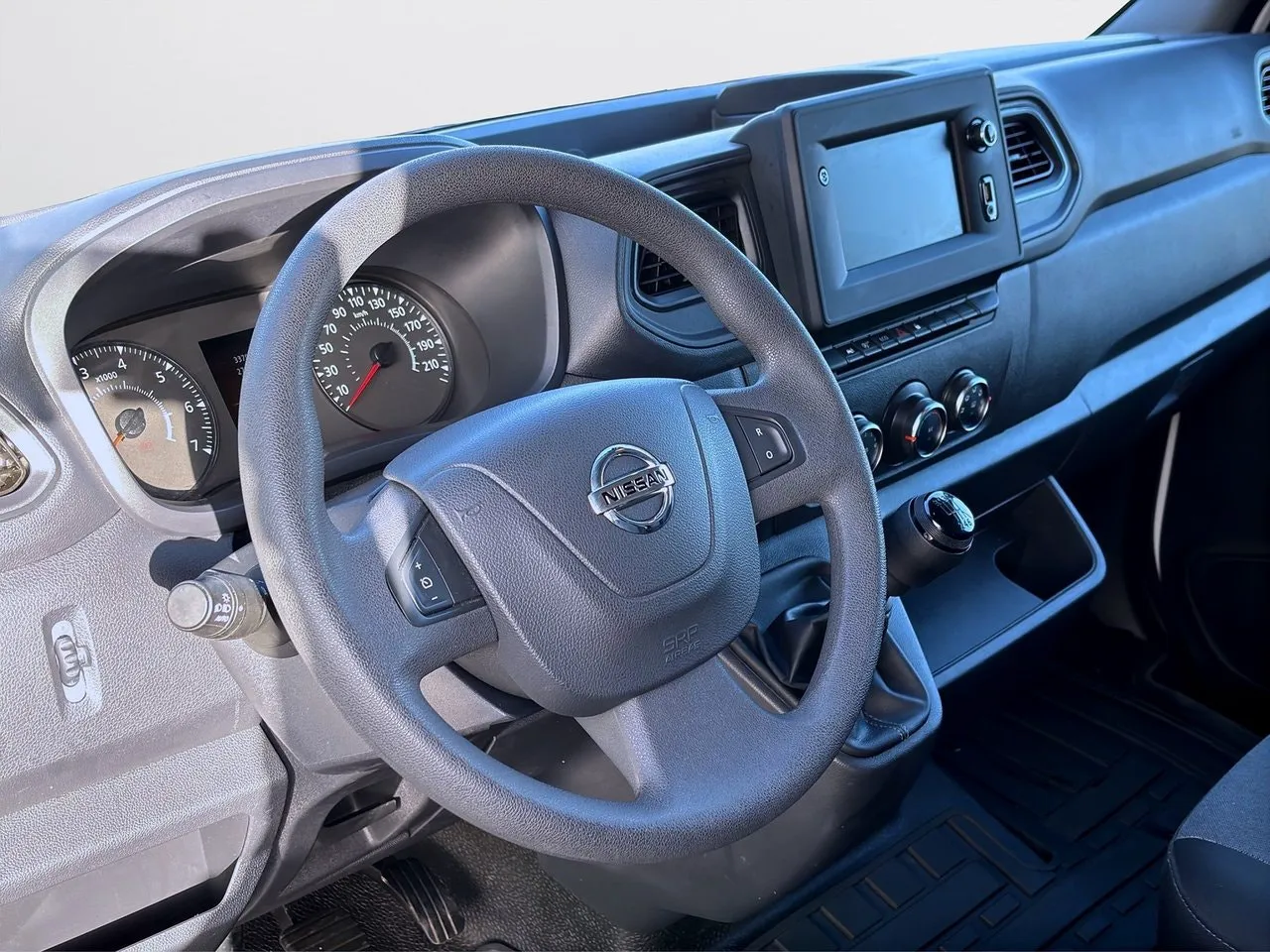 Nissan Interstar bild 10