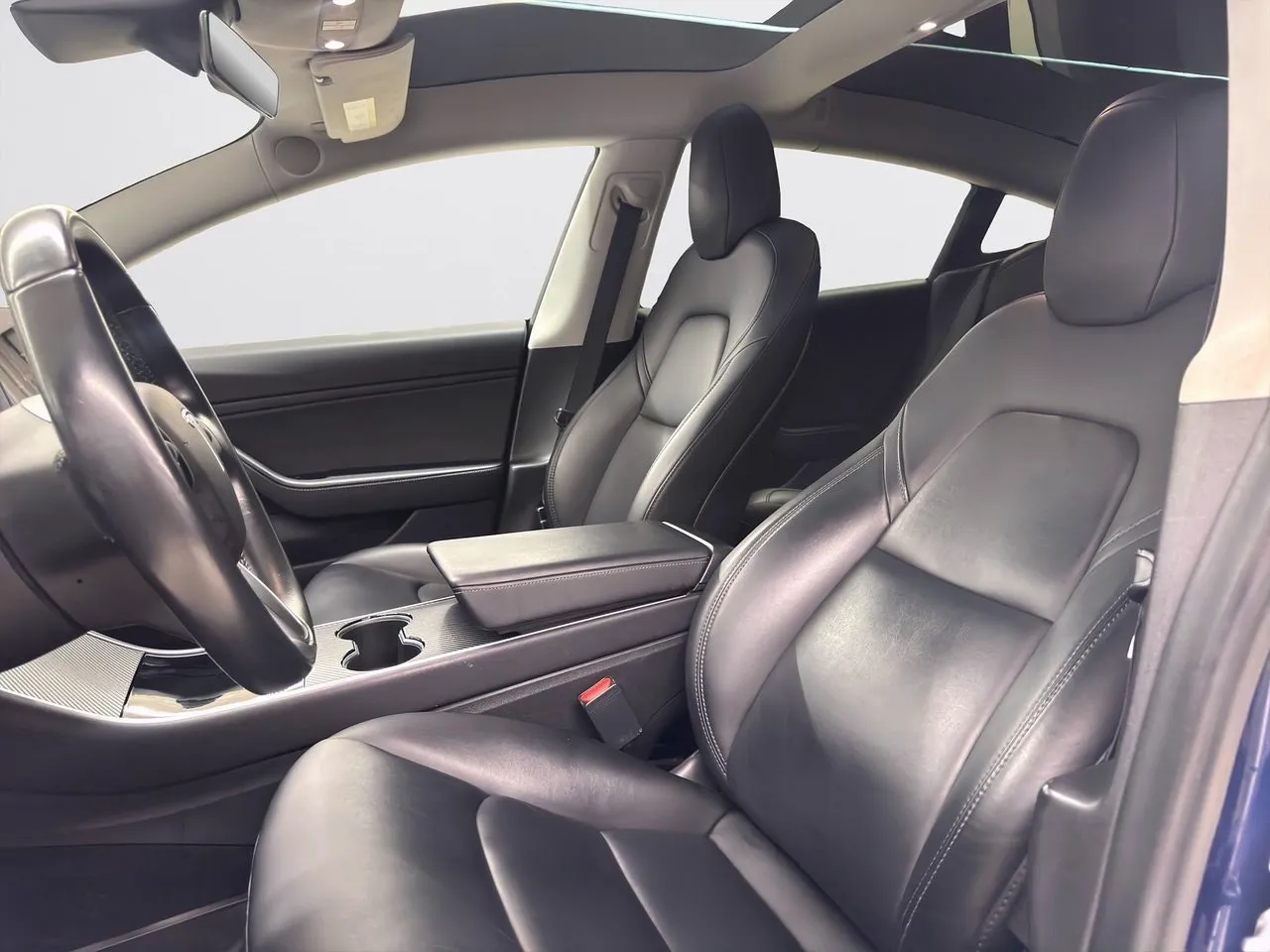 Tesla Model 3 bild 15