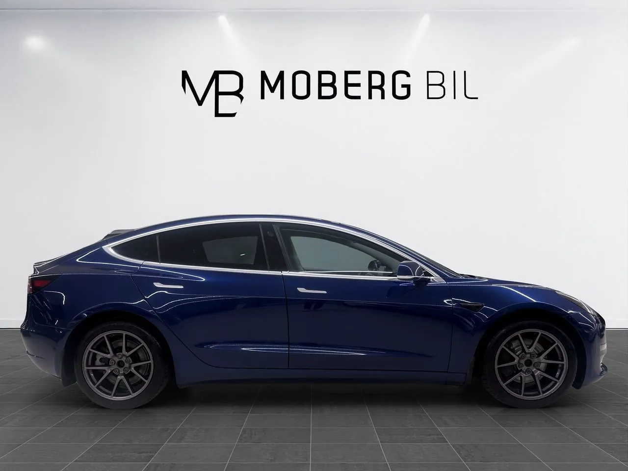 Tesla Model 3 bild 6