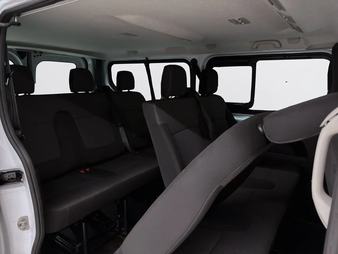 Nissan Primastar bild 8