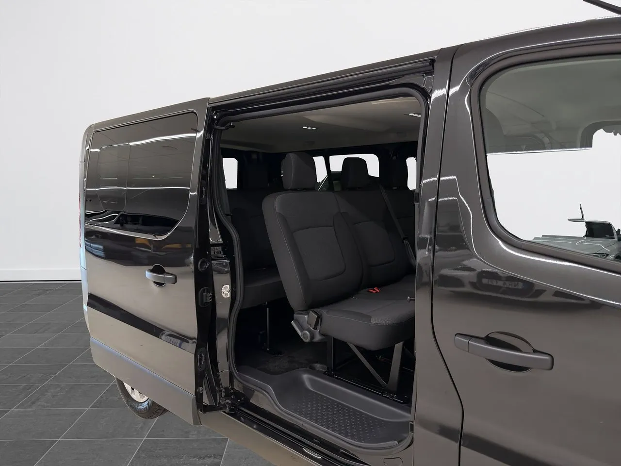 Nissan Primastar bild 16