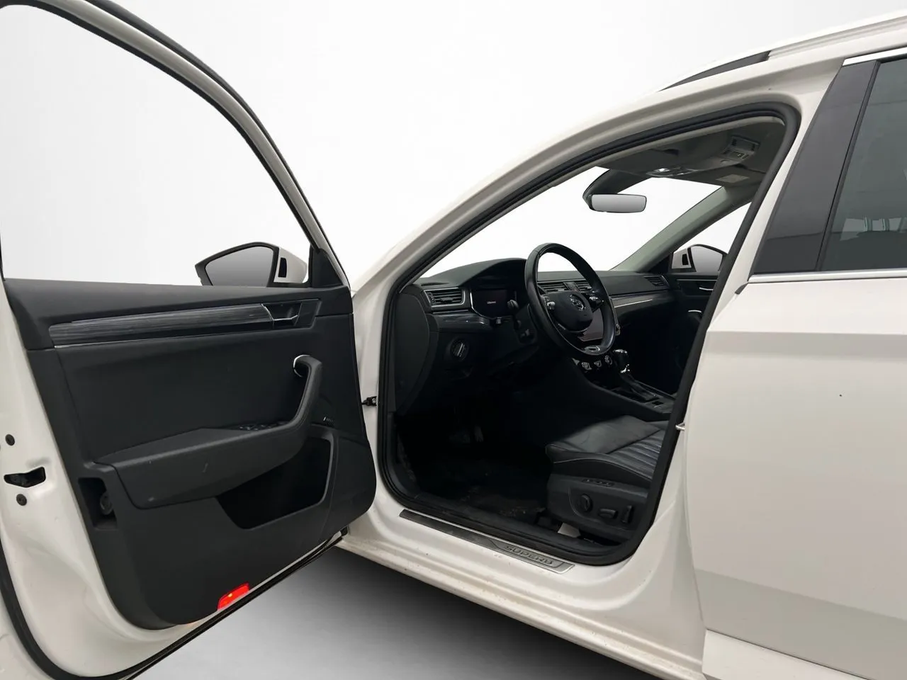 Skoda Superb bild 9