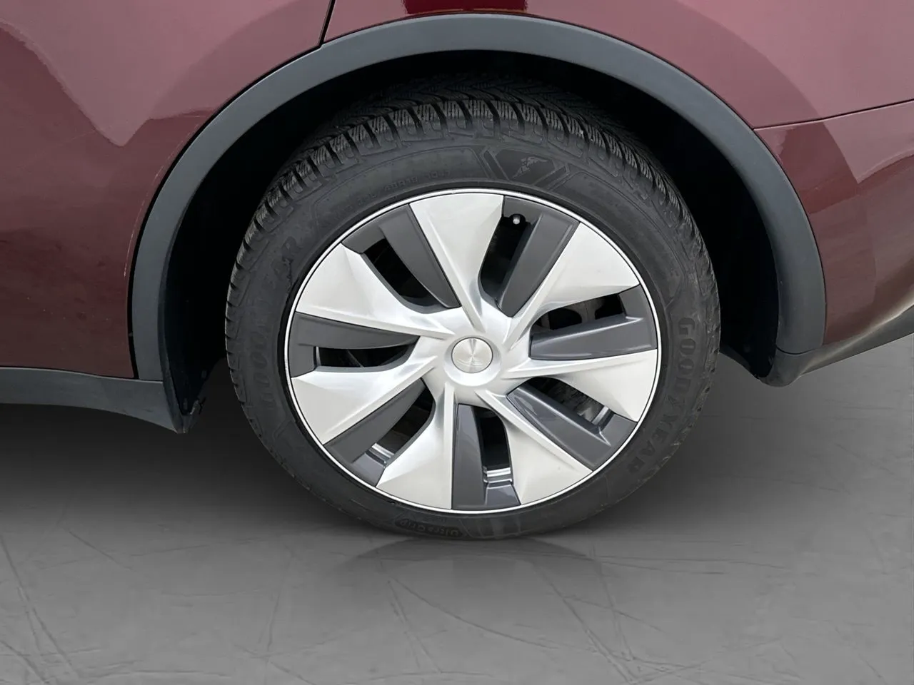 Tesla Model Y bild 33