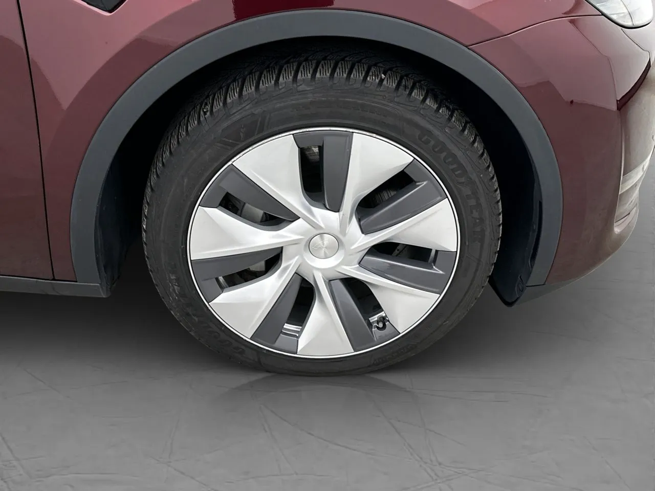 Tesla Model Y bild 35