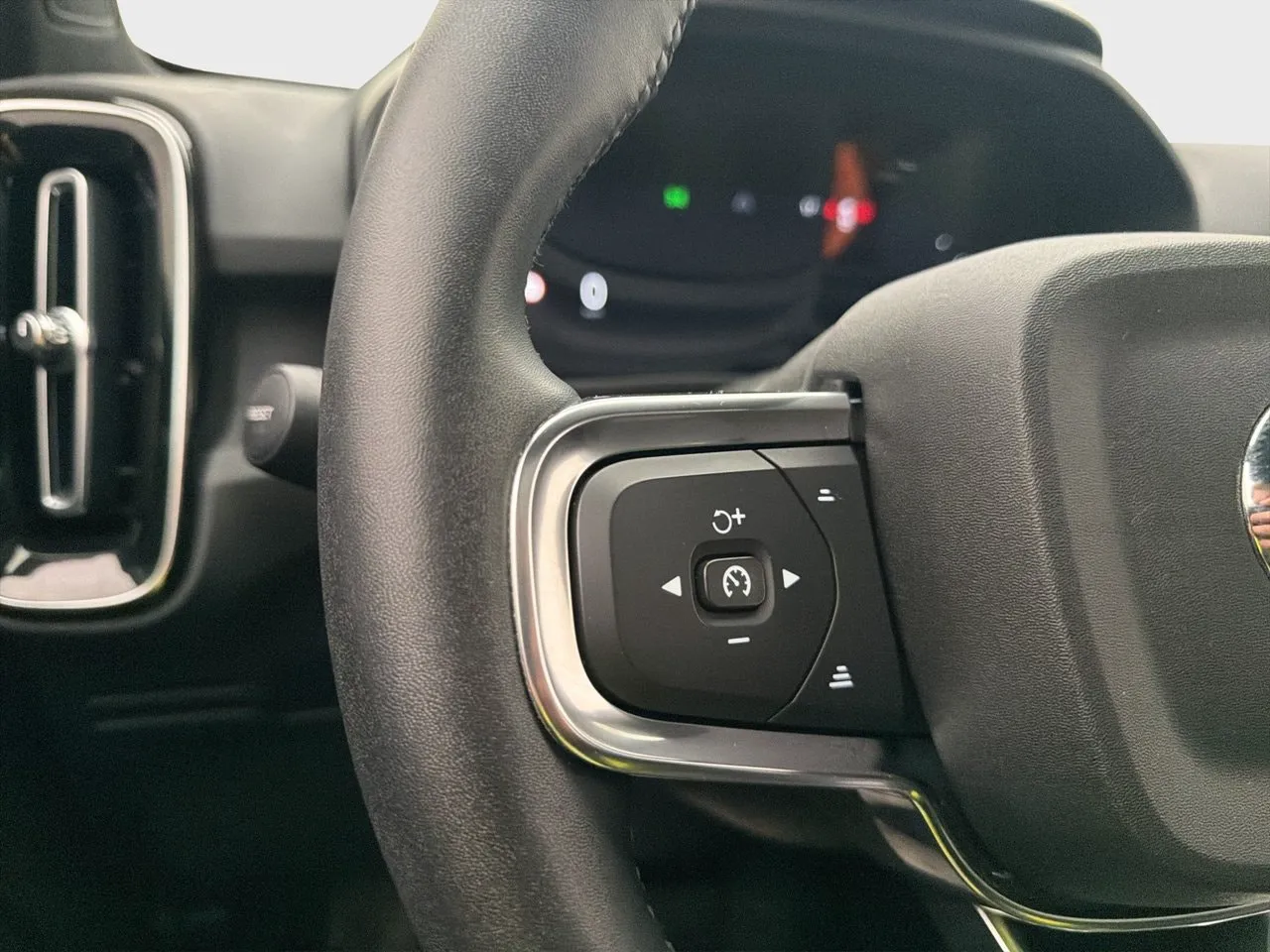 Volvo C40 Recharge bild 16