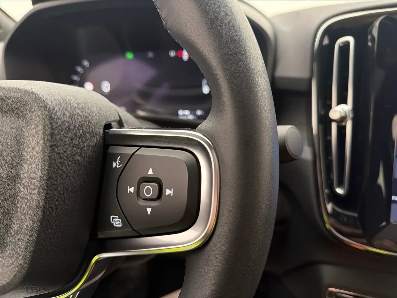 Volvo C40 Recharge bild 18