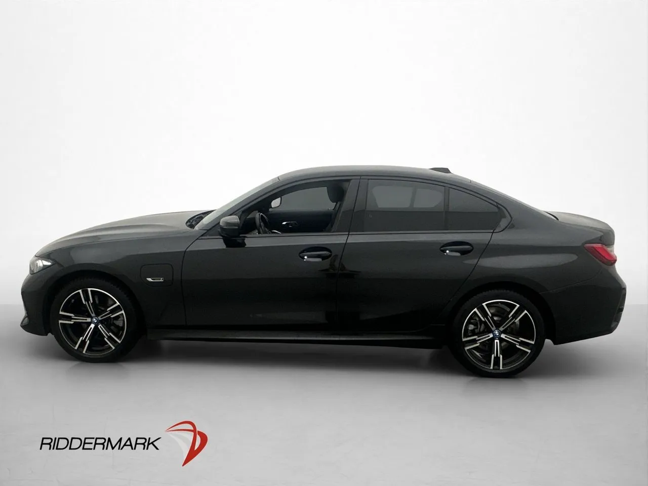 BMW 330 bild 5