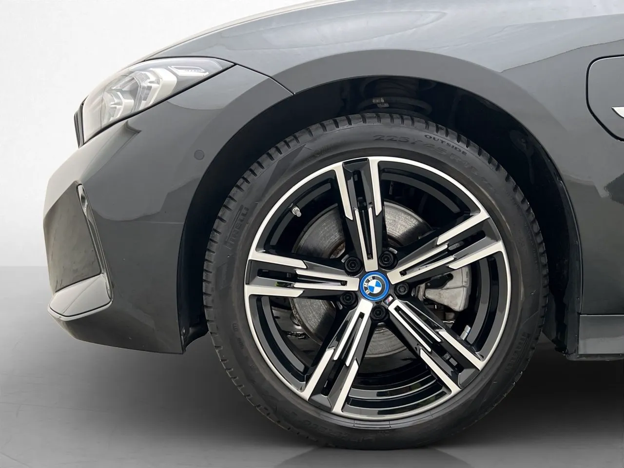 BMW 330 bild 34