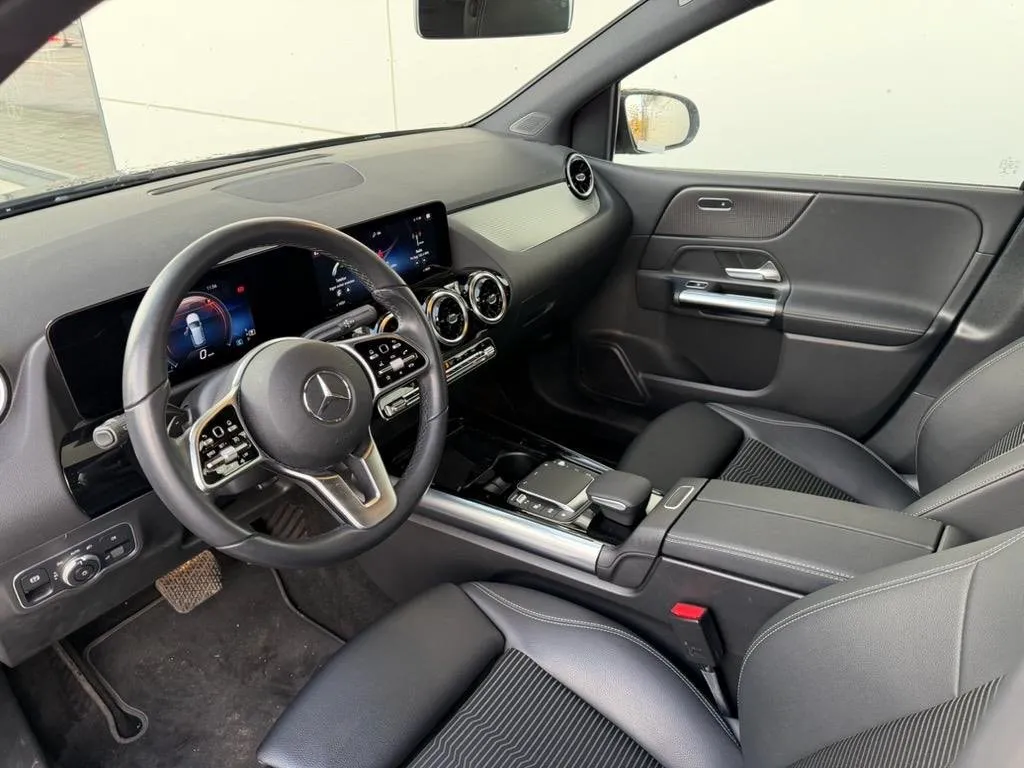 Mercedes B250 bild 2