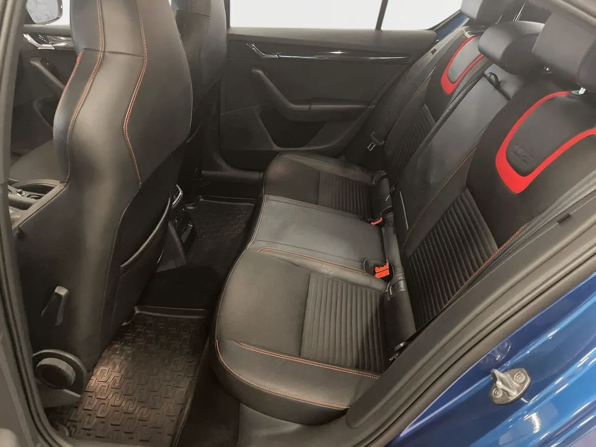 Skoda Octavia bild 7