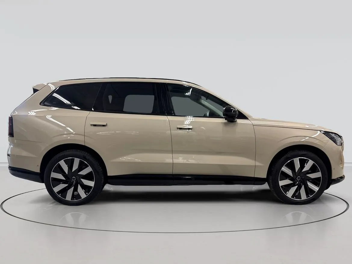 Volvo EX90 bild 5