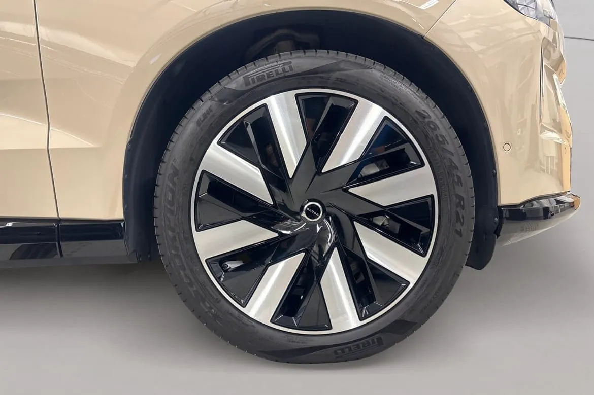Volvo EX90 bild 26