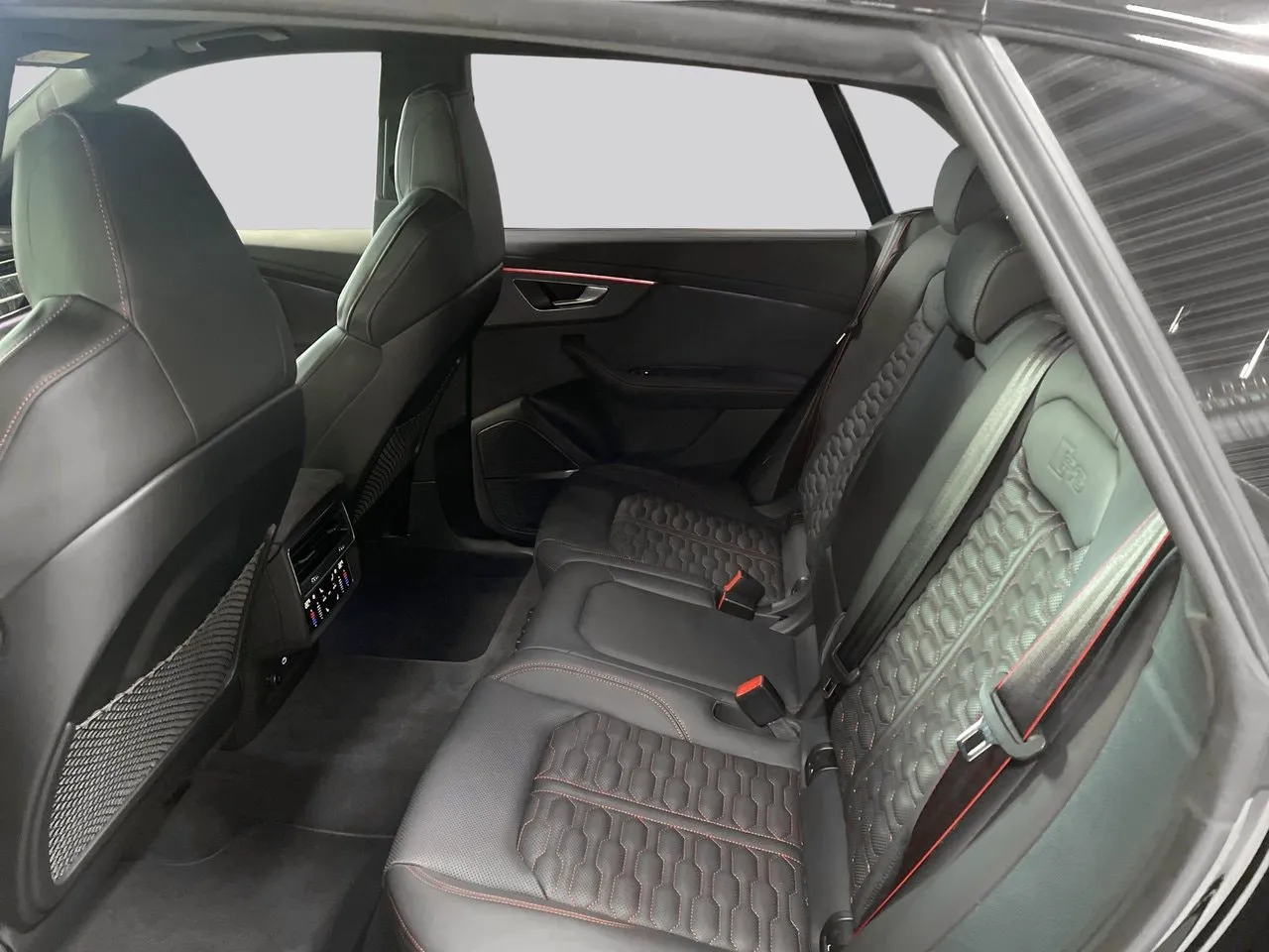 Audi Q8 bild 9