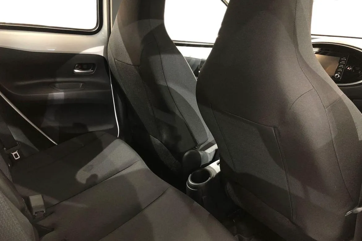 Toyota Aygo X bild 9