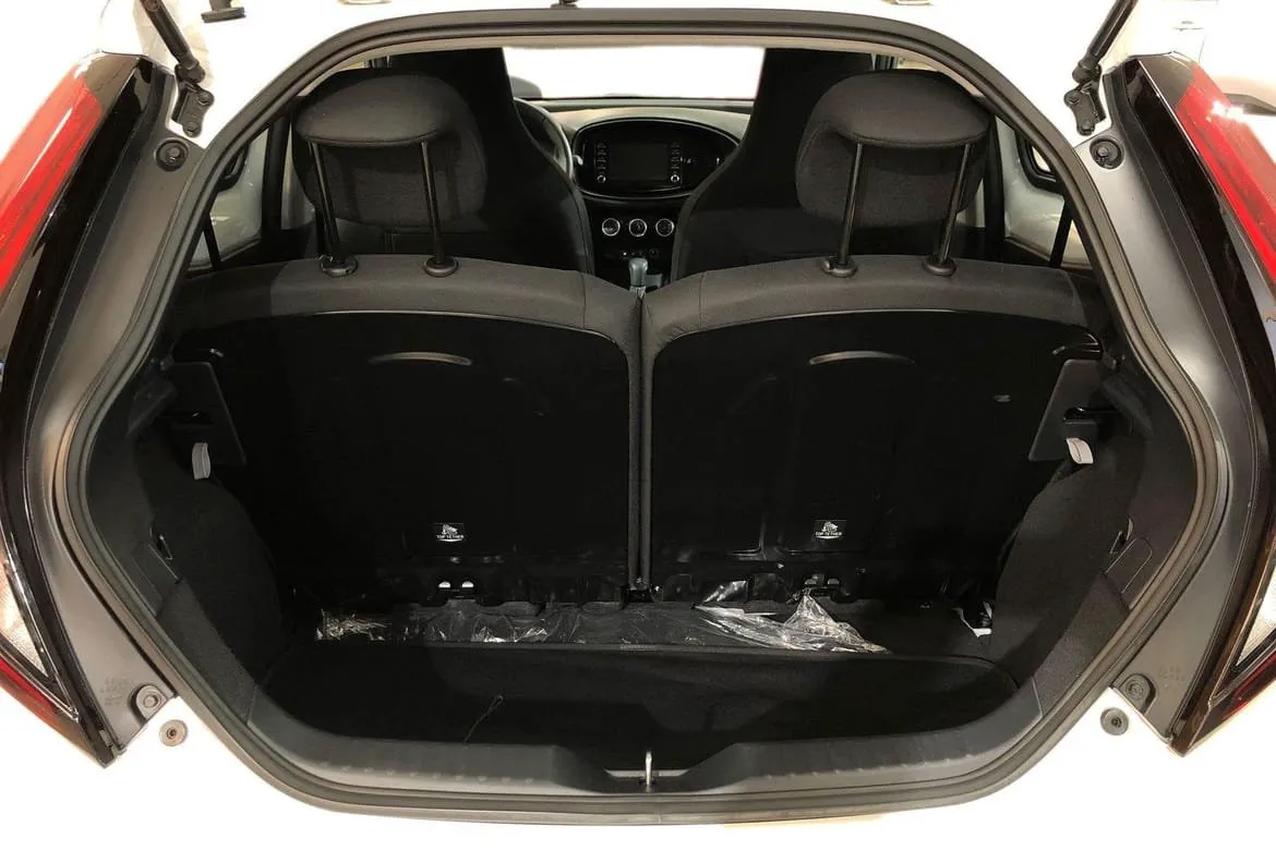 Toyota Aygo X bild 12