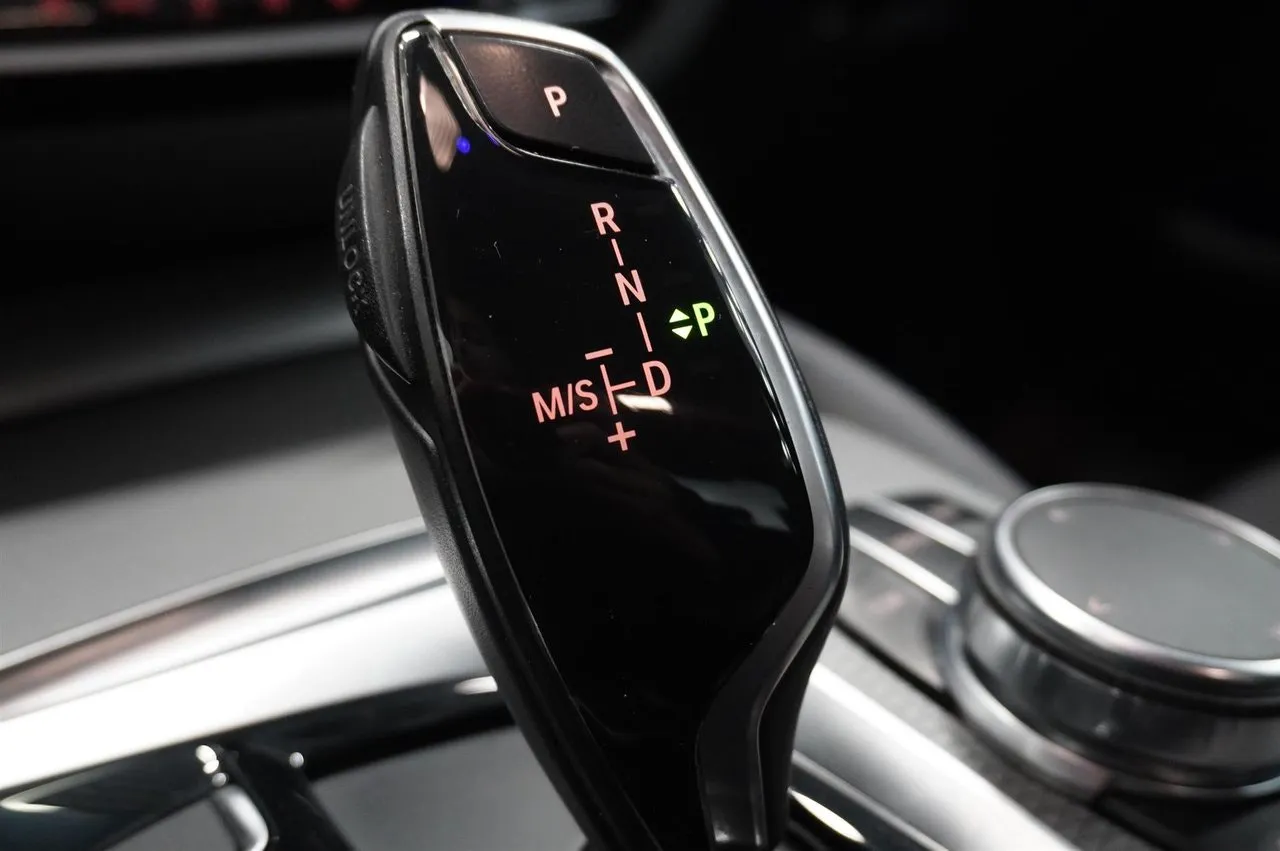 BMW 520 bild 12
