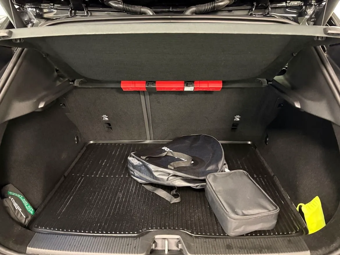 Volvo EX30 bild 13