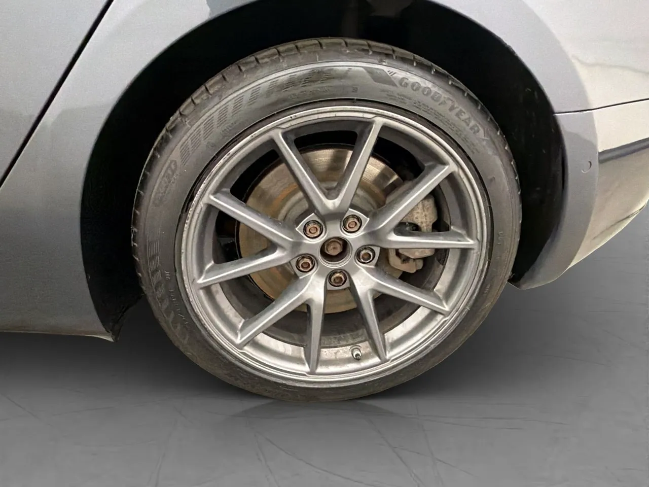 Tesla Model 3 bild 33