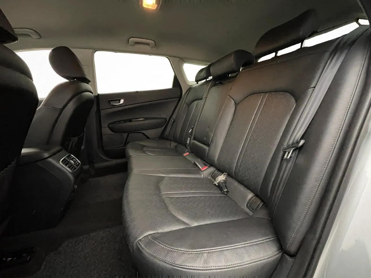 Kia Optima bild 24