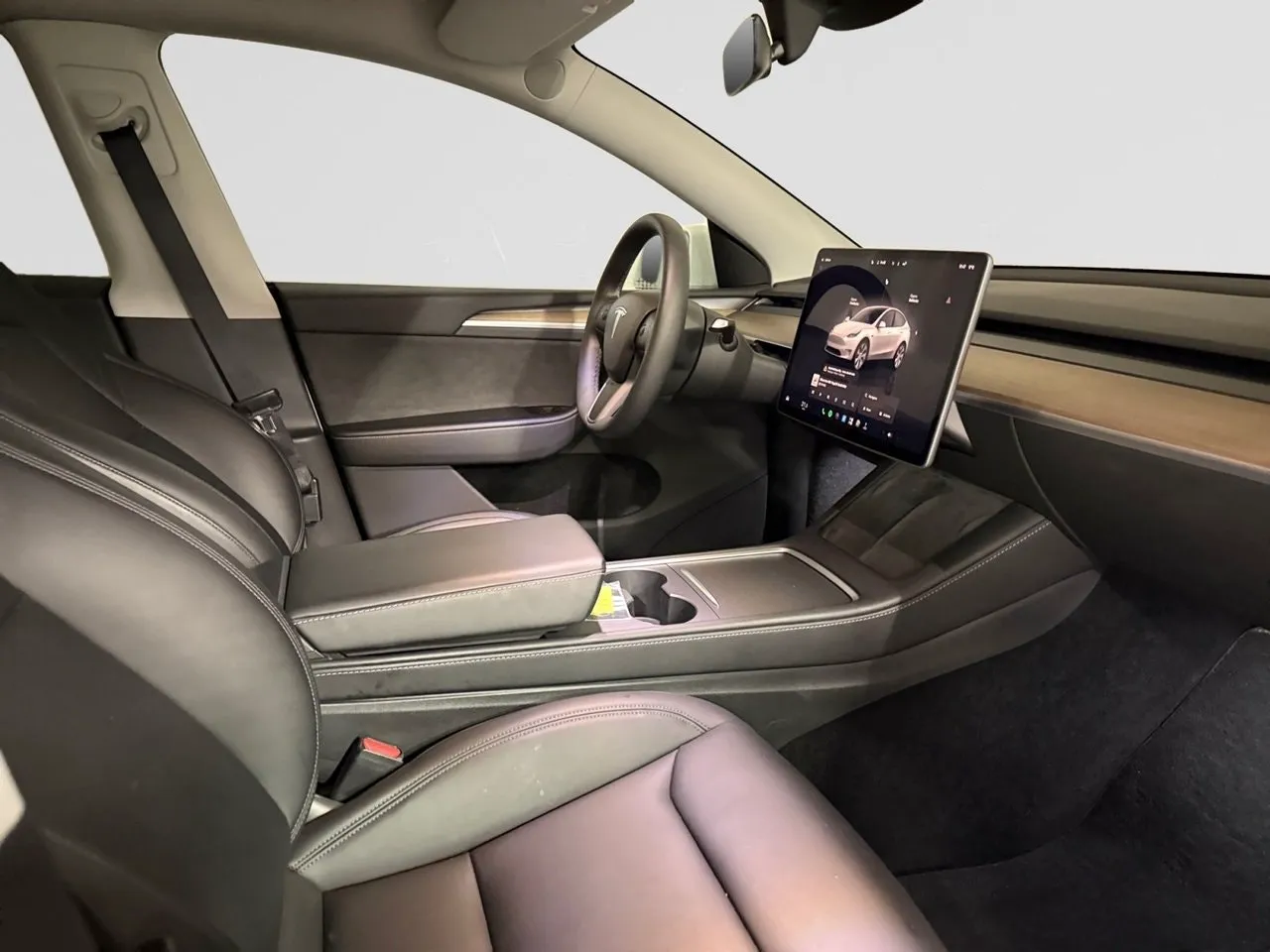 Tesla Model Y bild 18
