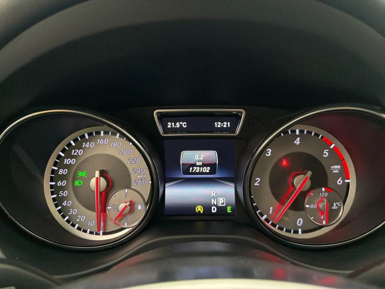 Mercedes GLA220 bild 18