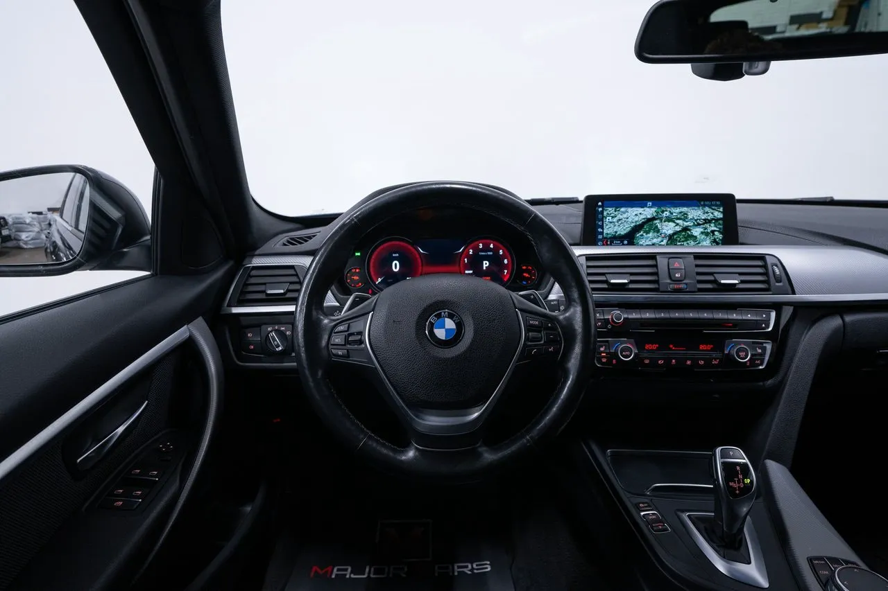 BMW 330 bild 14
