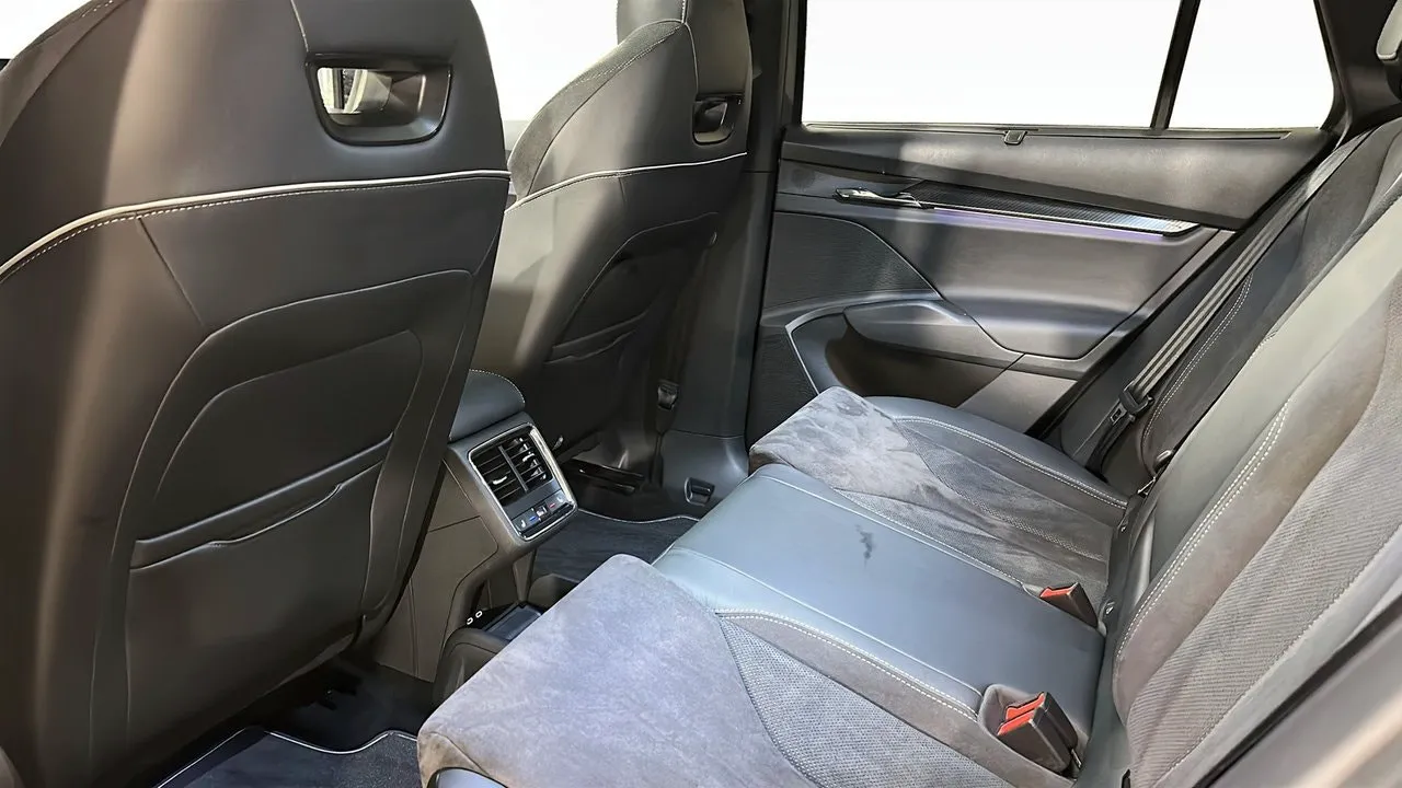 Skoda Enyaq bild 13