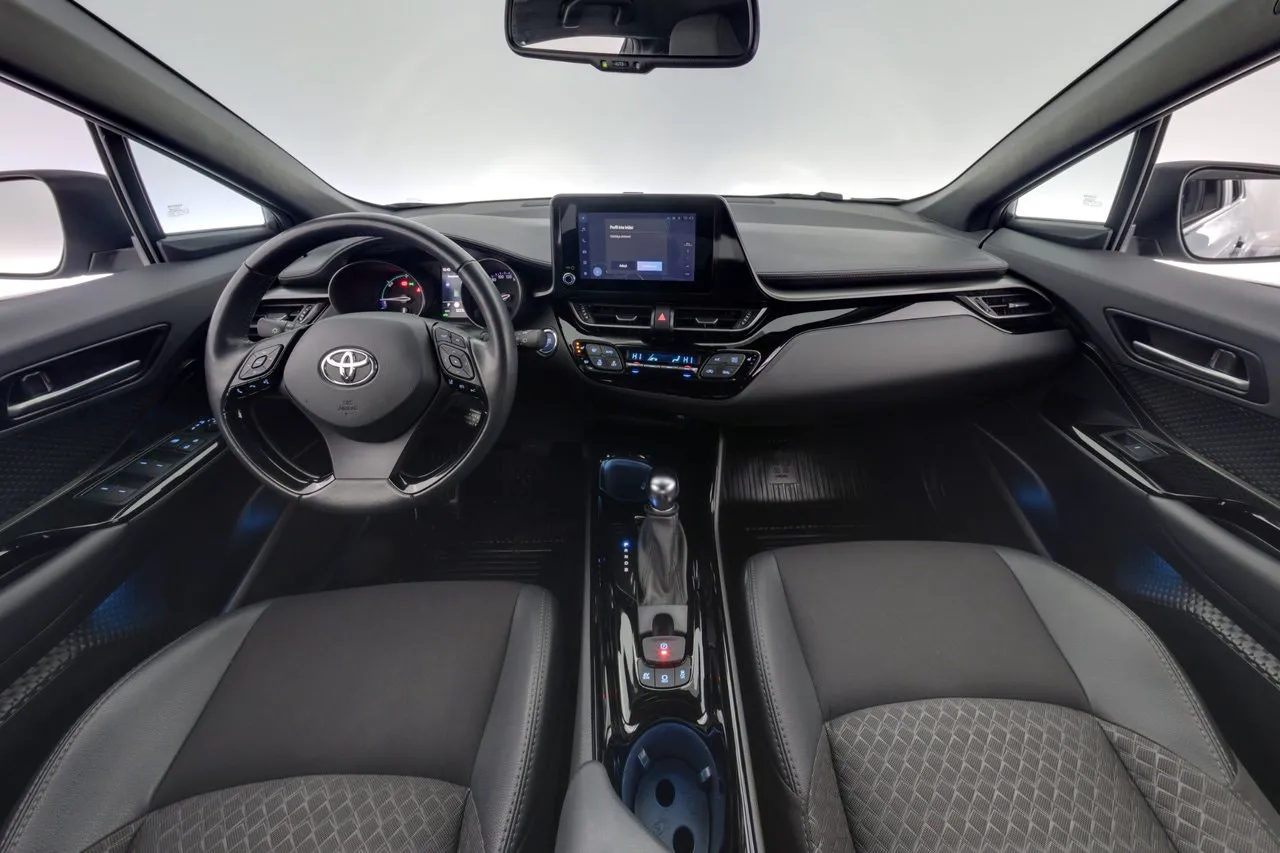 Toyota C-HR bild 13