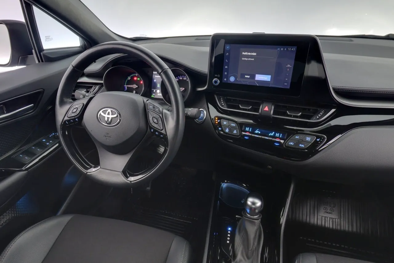 Toyota C-HR bild 15