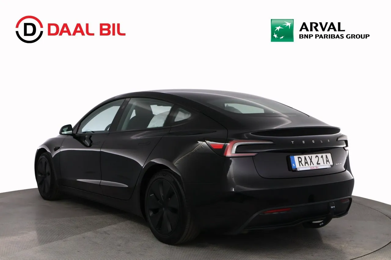 Tesla Model 3 bild 8