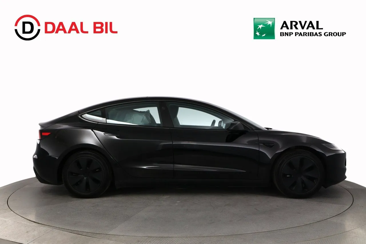 Tesla Model 3 bild 5