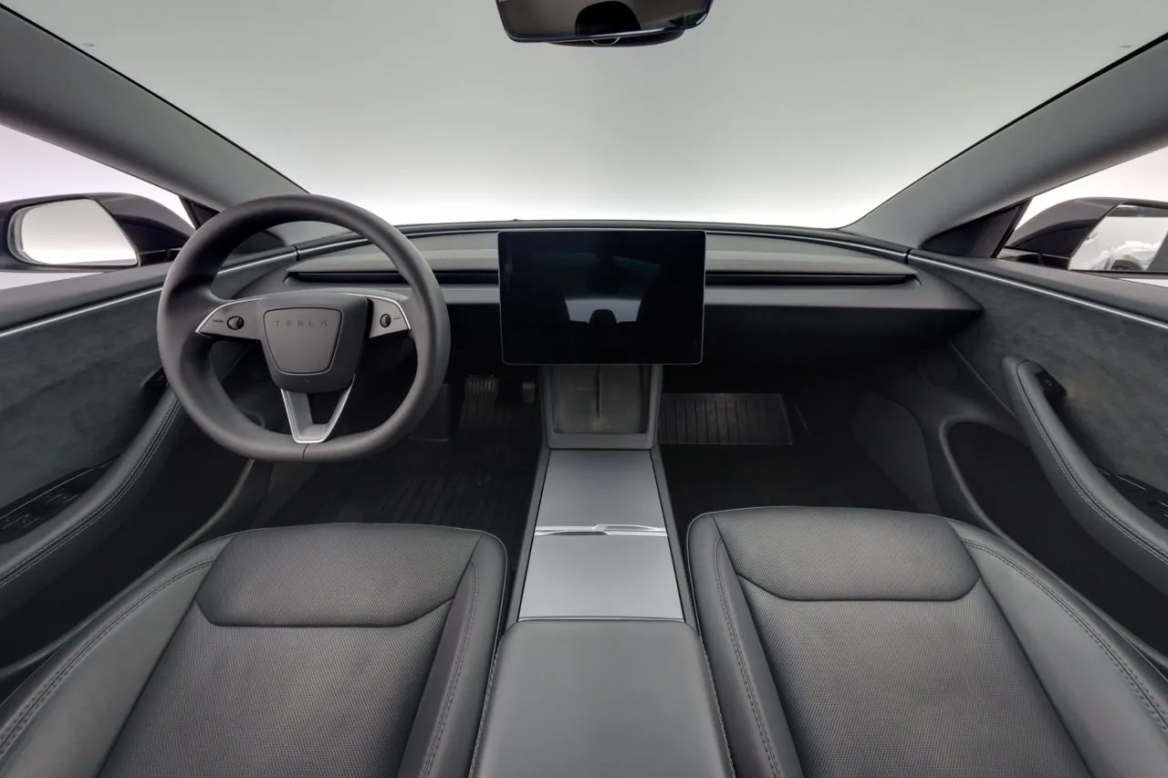 Tesla Model 3 bild 13