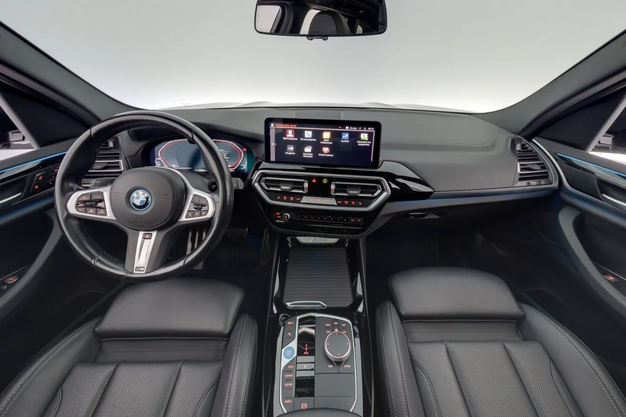 BMW iX3 bild 13