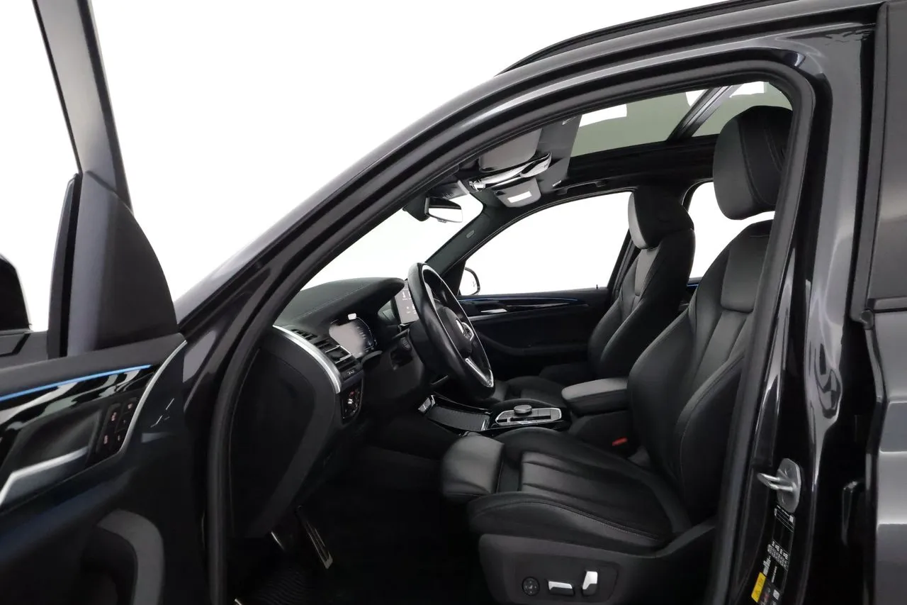 BMW iX3 bild 10