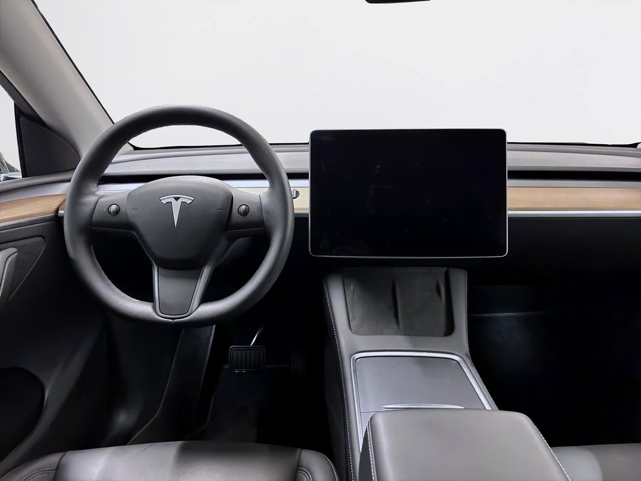 Tesla Model Y bild 11